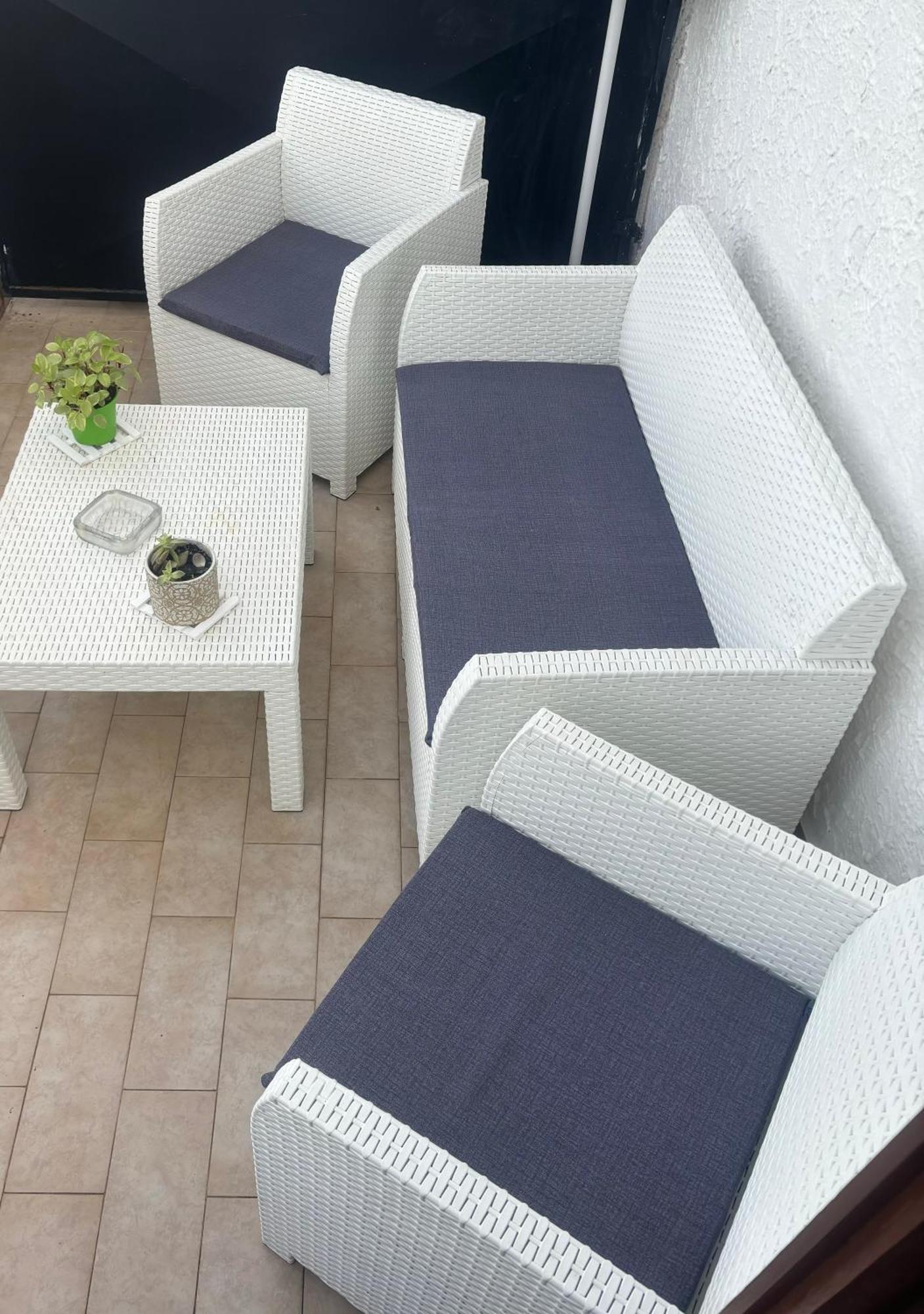 Appartamento Giardini Naxos Butterflies Home Schiso Εξωτερικό φωτογραφία
